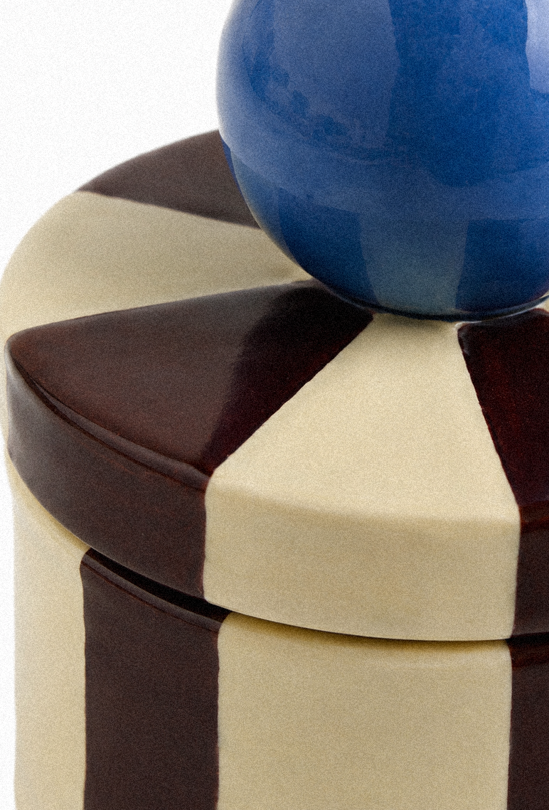 THE CANDY JAR