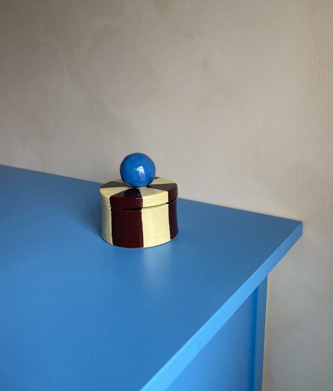 THE CANDY JAR